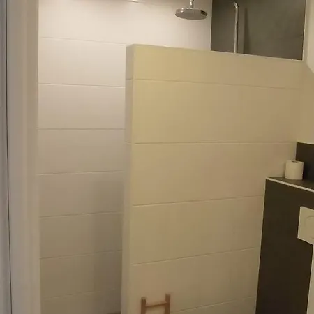 Des Deux Chenes Apartman *